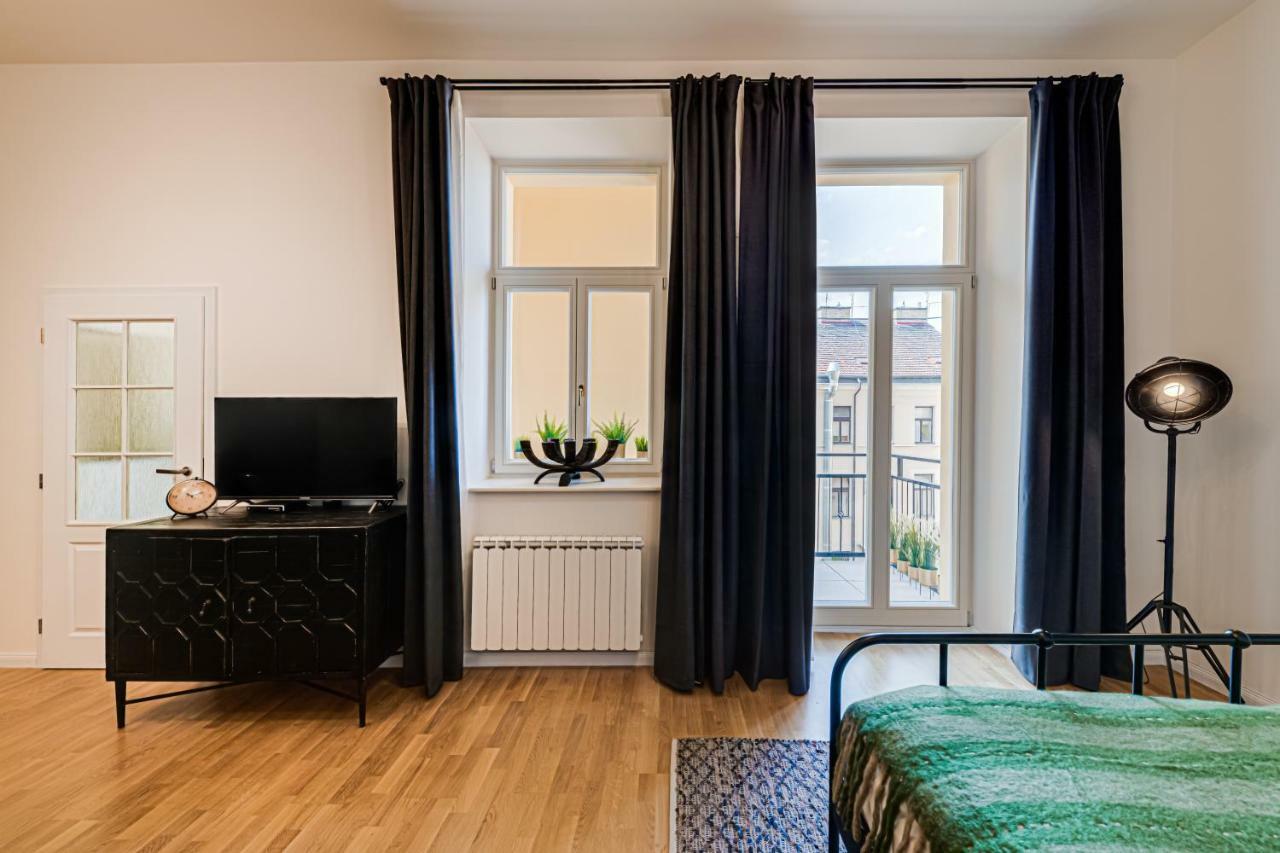 My Prague Apartments Stepanska Экстерьер фото