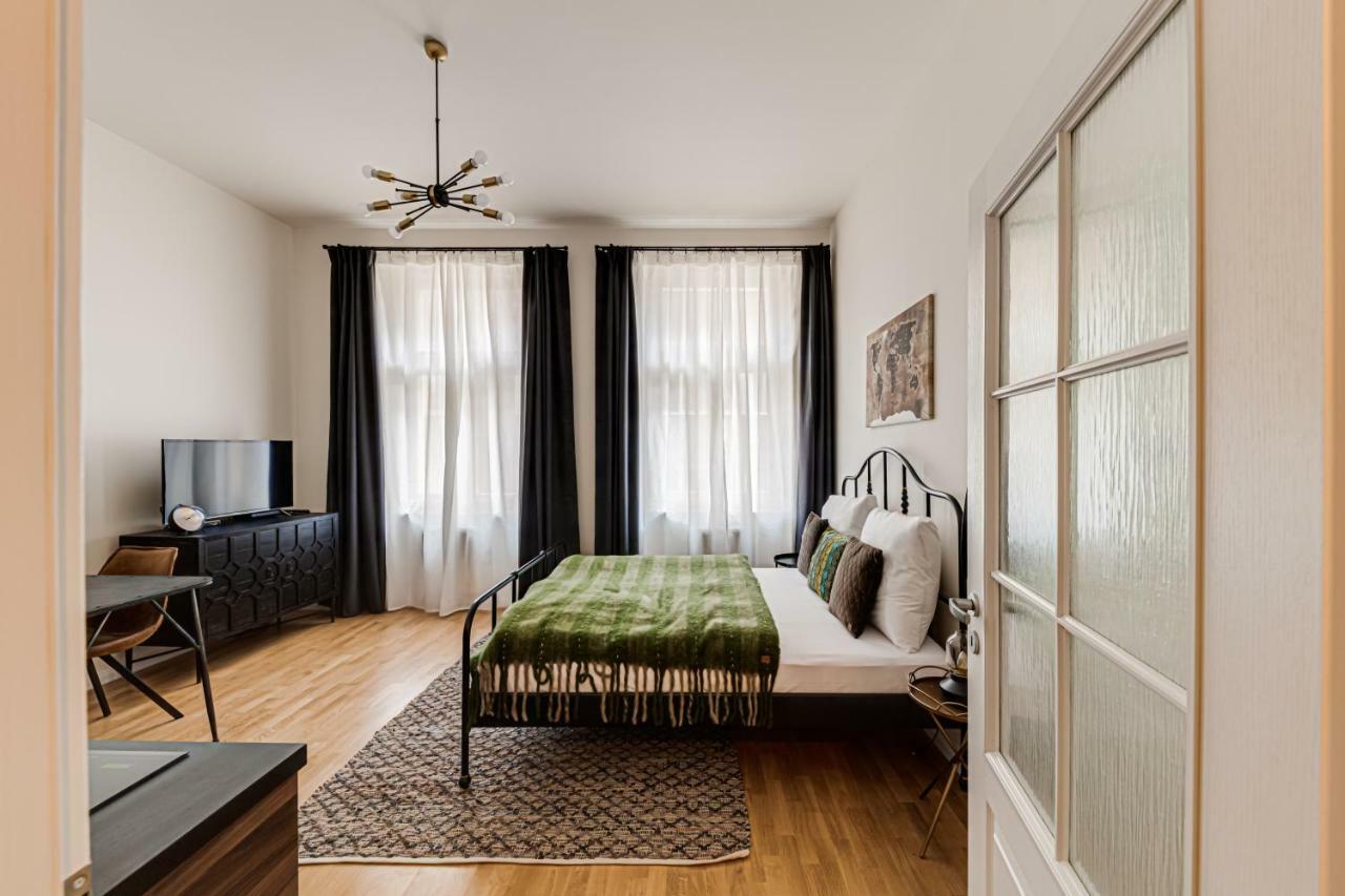 My Prague Apartments Stepanska Экстерьер фото